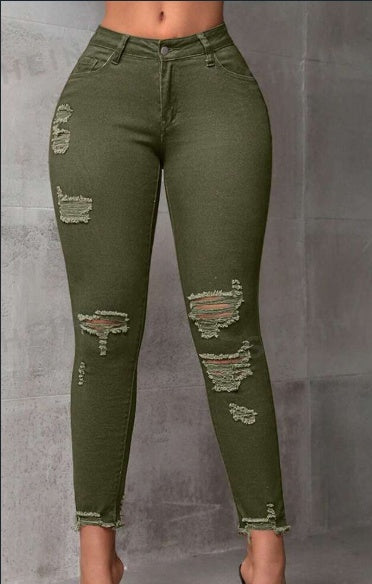 Women's Ripped Slim Fit Nine-Point Denim Jeans